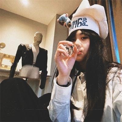 盛装舞步爱作战粤语